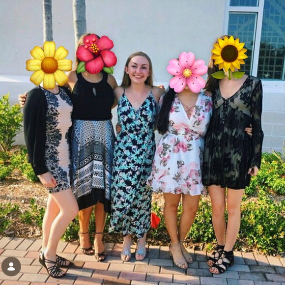 Floral Maxi Dress Banana Republic (0) Petite - Picture 6 of 6